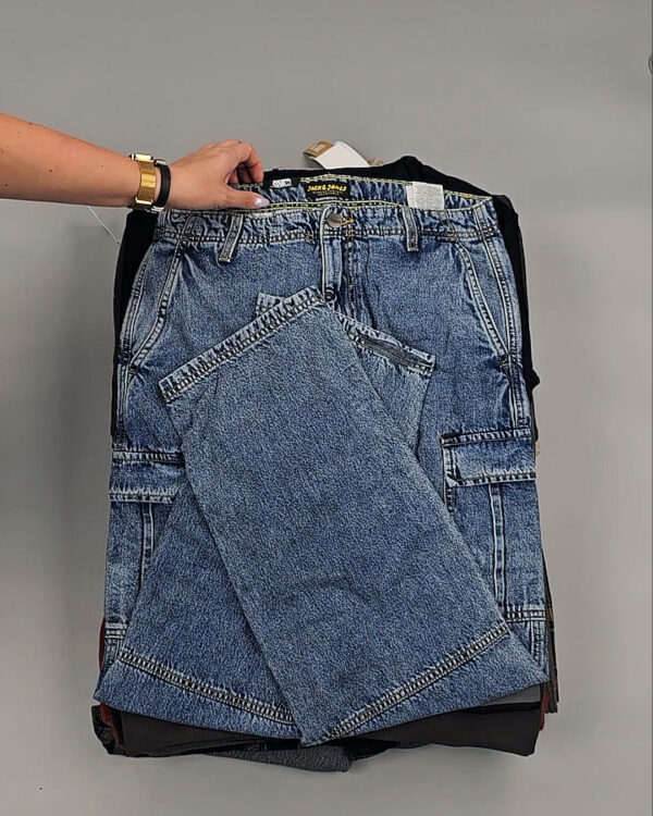 Фотография  231 - JACK JONES Men Winter mix 075#20 кг, ЛОТ № СТ-9446 оптом в Воронеже и Воронежской области