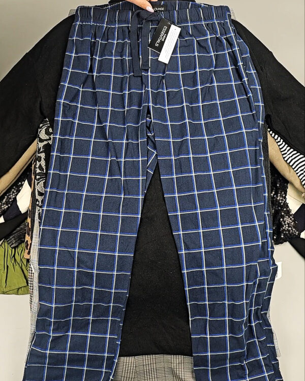 Фотография  674 - Scotland Winter БМ#60 кг, ЛОТ № СХ-0159 оптом в Воронеже и Воронежской области