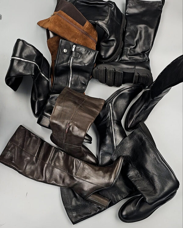 Фотография  550 - Сапоги Италия #7 шт, ЛОТ СТ-9681 оптом в Воронеже и Воронежской области