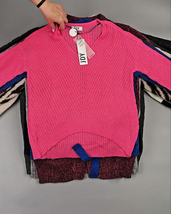 Фотография  785 - Джемпера Bestseller+DK 035#7 кг, ЛОТ СТ-9913 оптом в Воронеже и Воронежской области