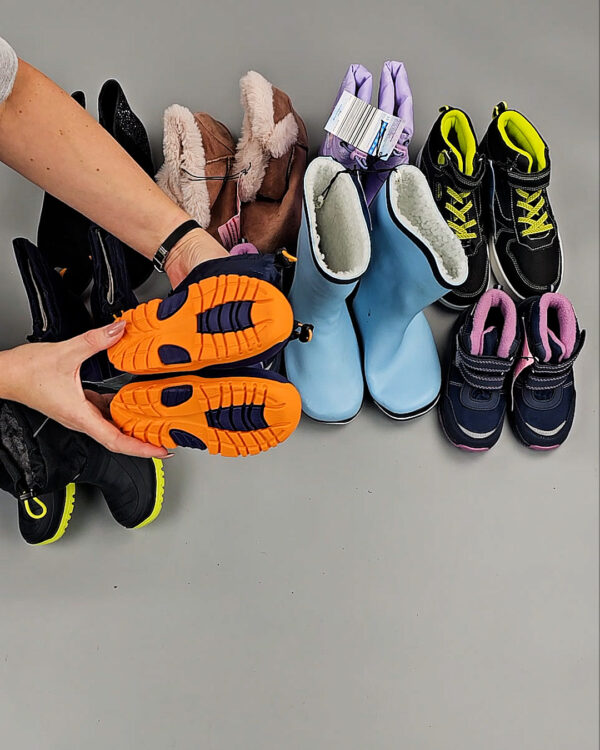 Фотография  435 - Обувь СТОК дети зима 065#6,4 кг, ЛОТ СТ-9662 оптом в Воронеже и Воронежской области