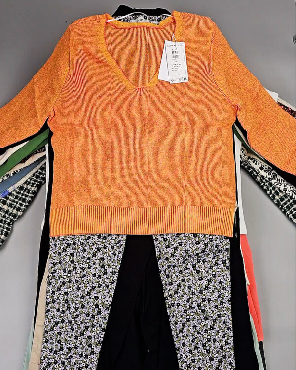 Фотография  138 - DK+Bestseller 085#16 кг, ЛОТ СТ-9953 оптом в Воронеже и Воронежской области