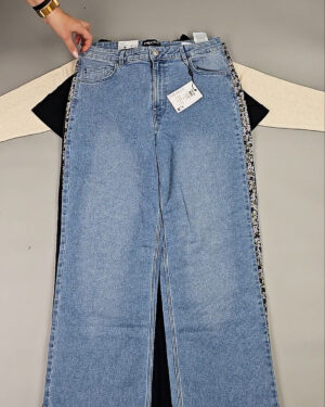 Фотография  482 - DK+Bestseller 085#16 кг, ЛОТ СТ-9952 оптом в Воронеже и Воронежской области