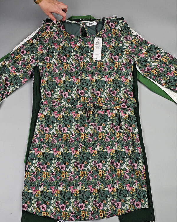 Фотография  806 - DK+Bestseller 085#16 кг, ЛОТ СТ-9951 оптом в Воронеже и Воронежской области